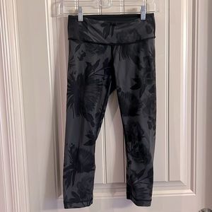 Lululemon Cropped Leggings